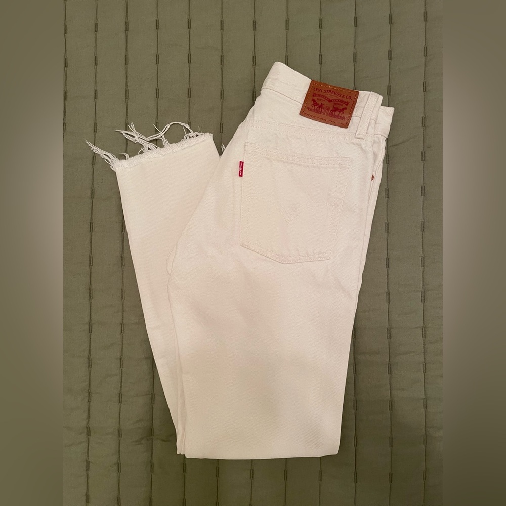 Levi’s White Jeans